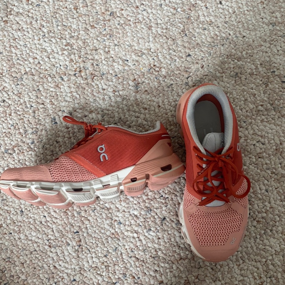 Oncloud shoes